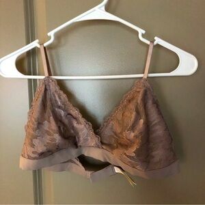 NWOT | True | Lace Bra